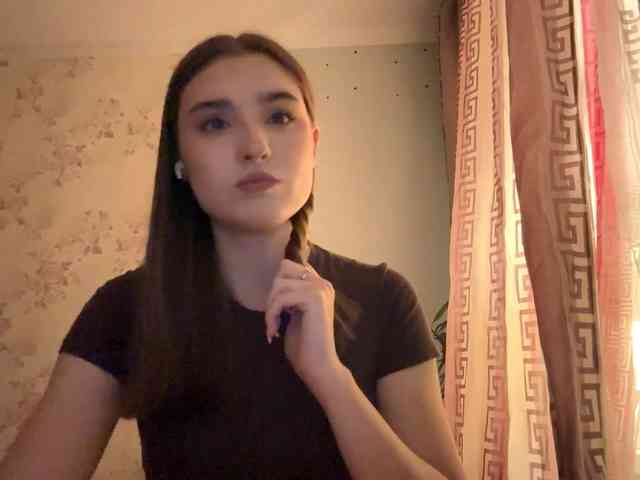 ChristiaPettet webcam