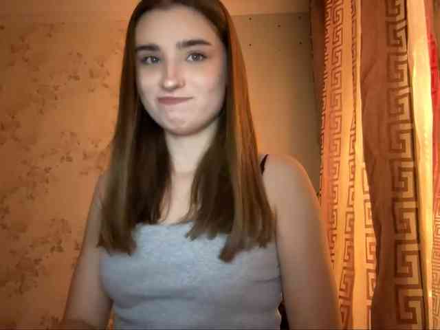 ChristiaPettet webcam