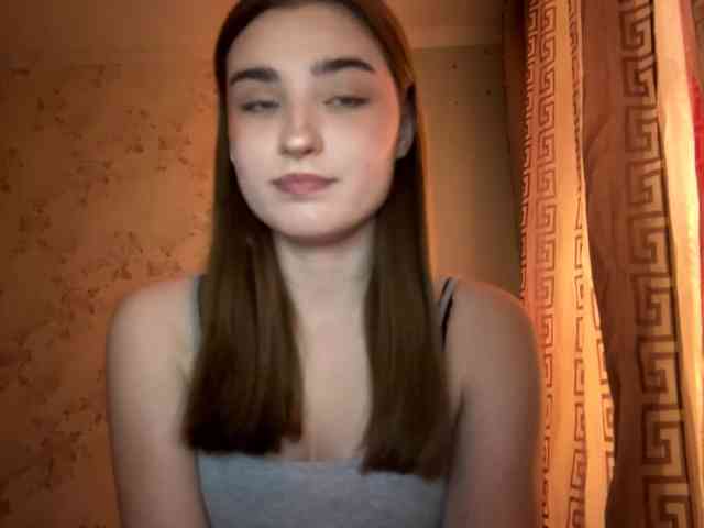 ChristiaPettet webcam