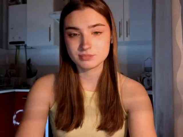 ChristiaPettet webcam