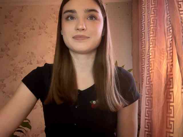 ChristiaPettet webcam