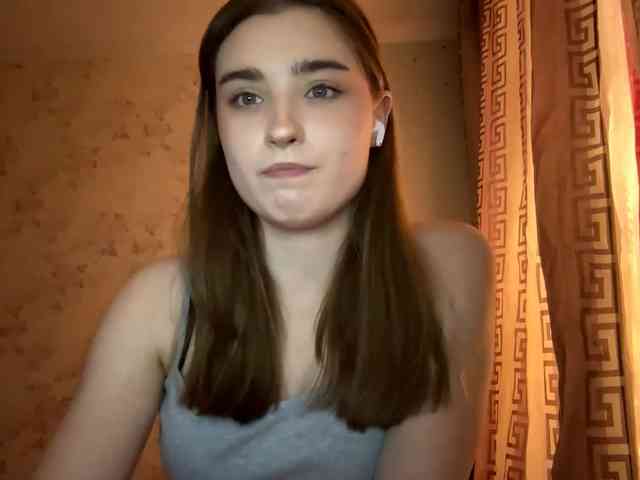 ChristiaPettet webcam