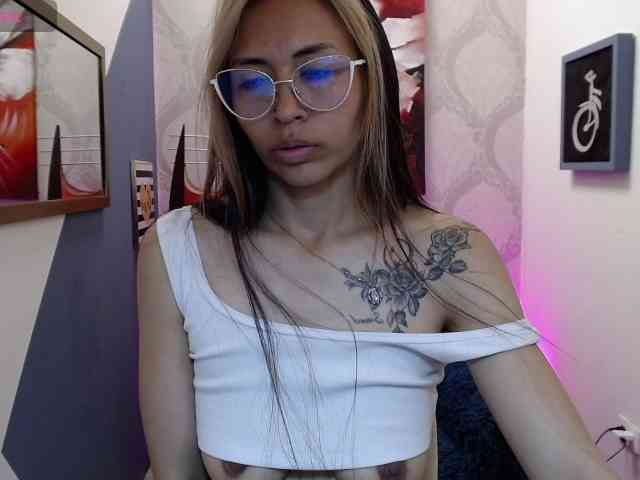 Liaaa-Seraaph webcam