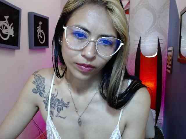 Liaaa-Seraaph webcam