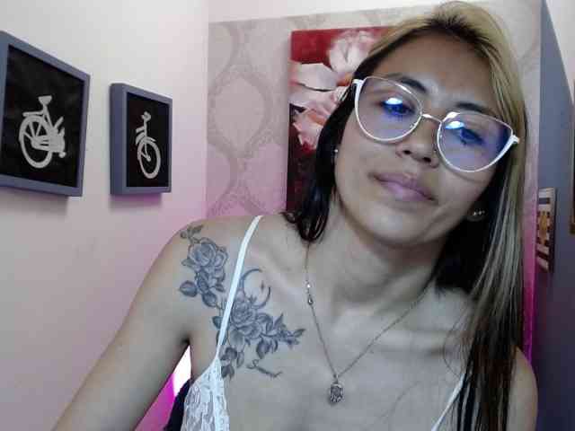 Liaaa-Seraaph webcam