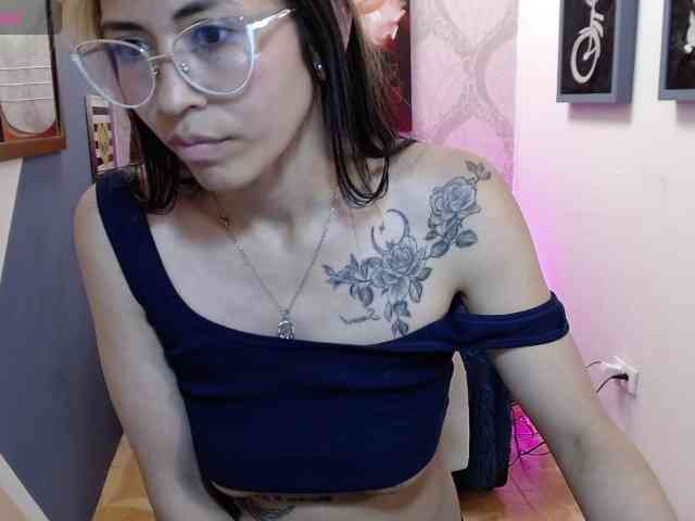 Liaaa-Seraaph webcam