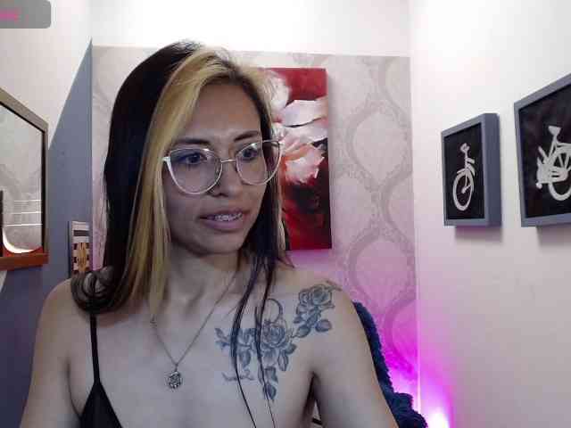 Liaaa-Seraaph webcam