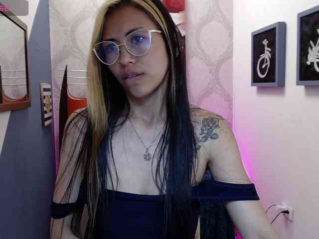 Liaaa-Seraaph webcam