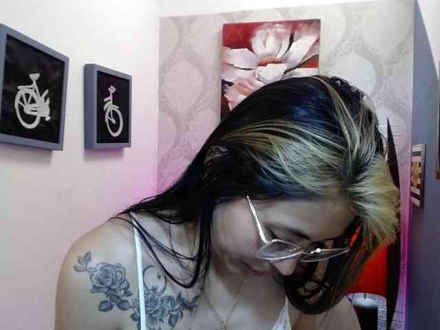 Liaaa-Seraaph webcam