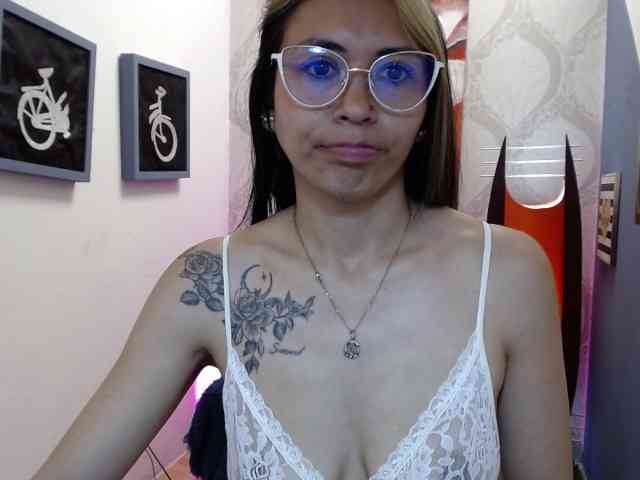 Liaaa-Seraaph webcam