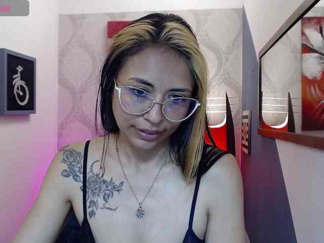 Liaaa-Seraaph webcam