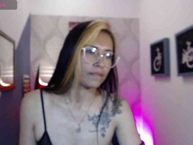 Liaaa-Seraaph webcam