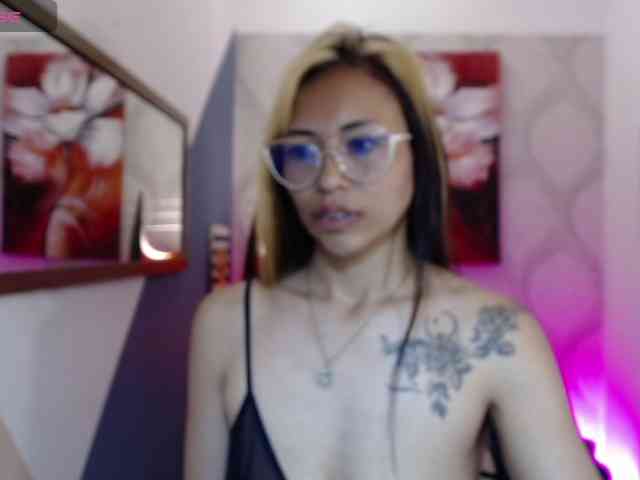 Liaaa-Seraaph webcam