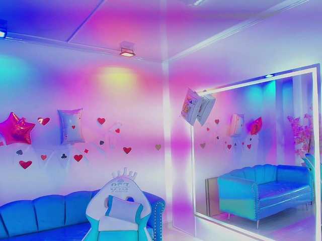 Alondra-gomex's BongaCams show and profile