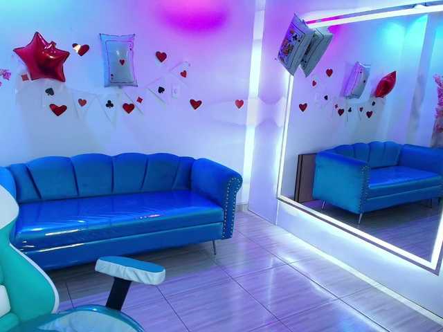 Alondra-gomex's BongaCams show and profile