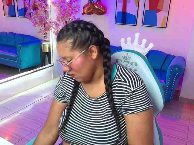 Alondra-gomex webcam