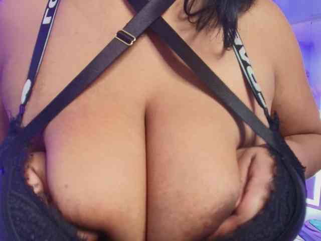 Alondra-gomex webcam