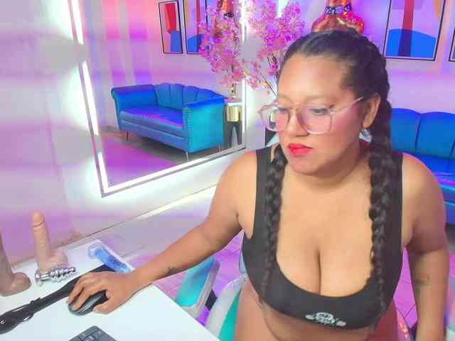 Alondra-gomex webcam