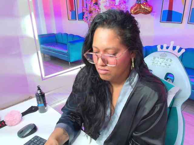 Alondra-gomex Alondra-gomex