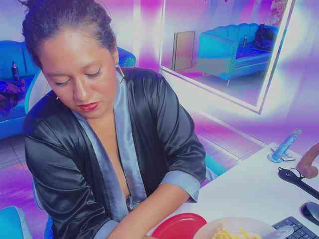 Alondra-gomex webcam