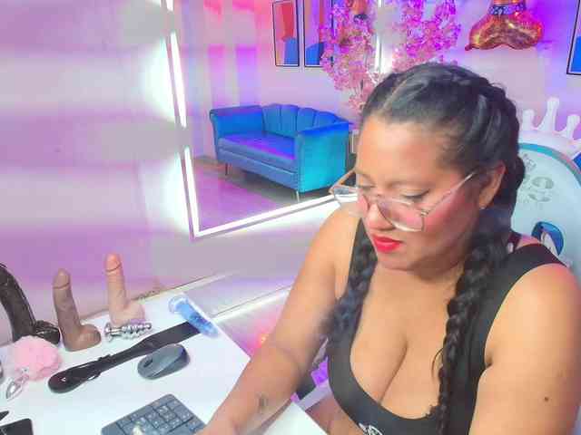 Alondra-gomex webcam