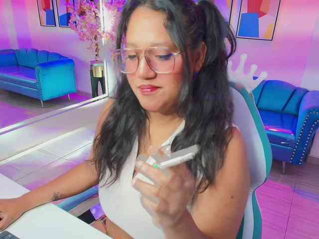 Alondra-gomex webcam