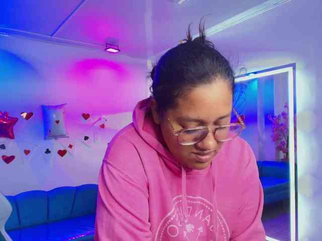 Alondra-gomex webcam