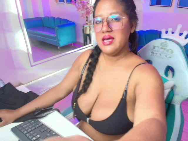 Alondra-gomex webcam