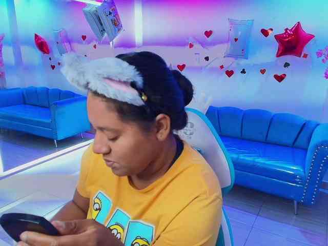 Alondra-gomex webcam