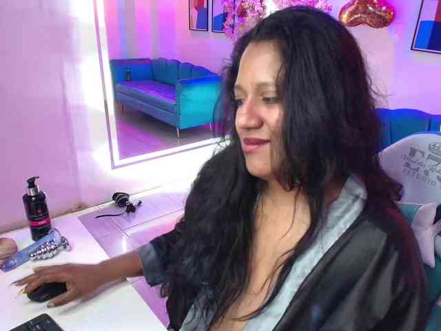 Alondra-gomex webcam