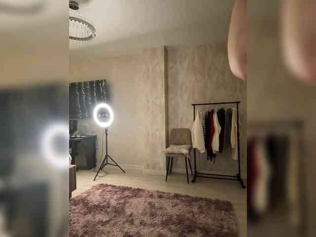 Sweet-and-Horny webcam