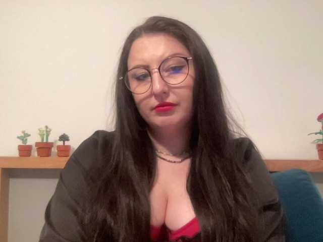 DorothyKiss webcam bongacams model stream image