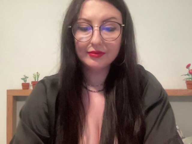 DorothyKiss webcam bongacams model stream image