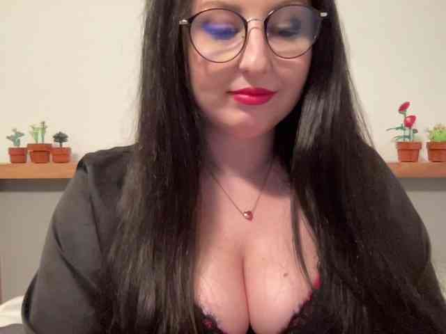 DorothyKiss webcam