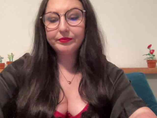 DorothyKiss webcam