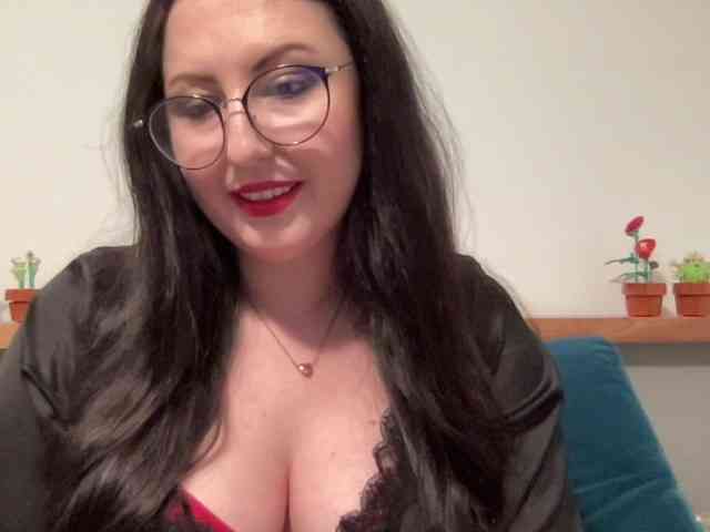 DorothyKiss webcam