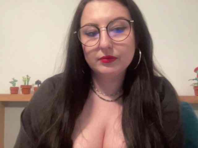 DorothyKiss webcam