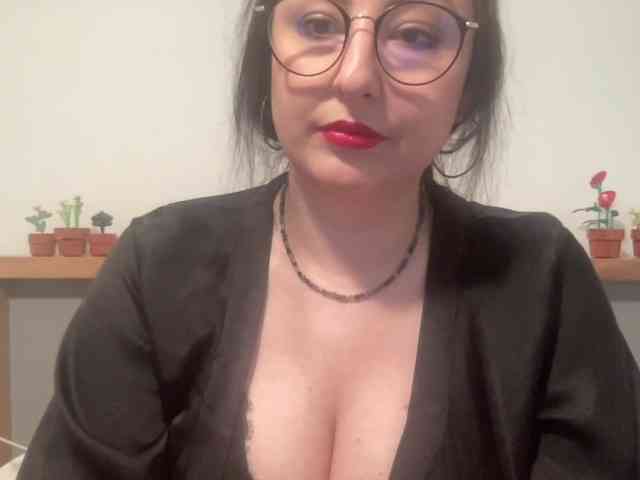 DorothyKiss webcam