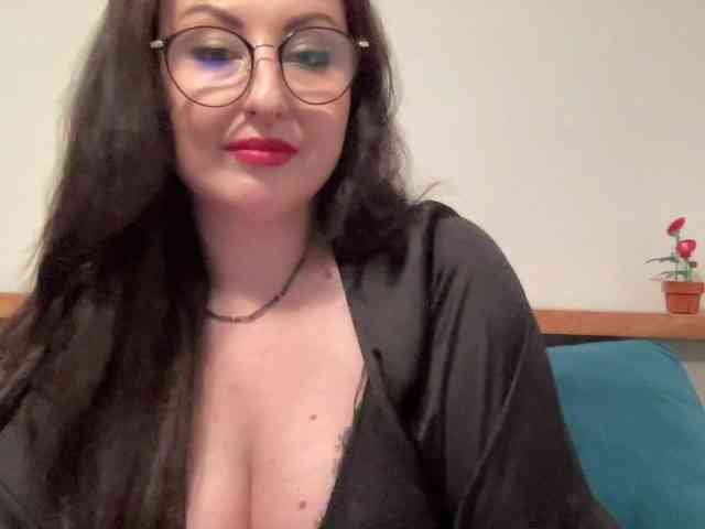 DorothyKiss webcam