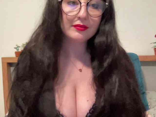 DorothyKiss webcam
