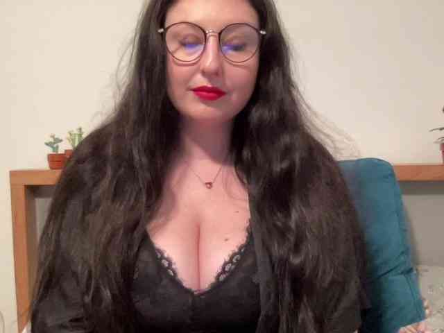 DorothyKiss webcam