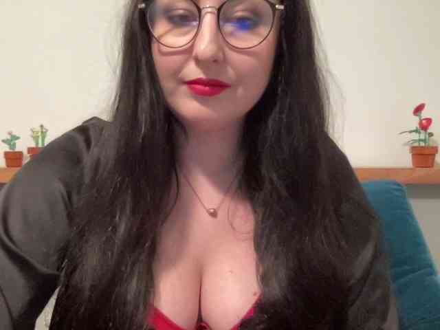 DorothyKiss webcam