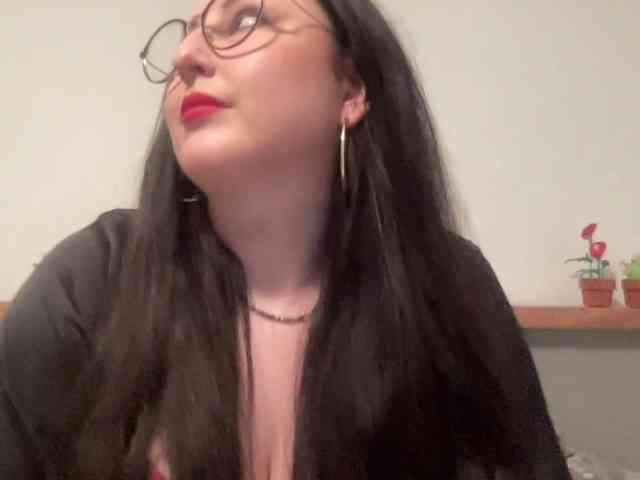 DorothyKiss DorothyKiss