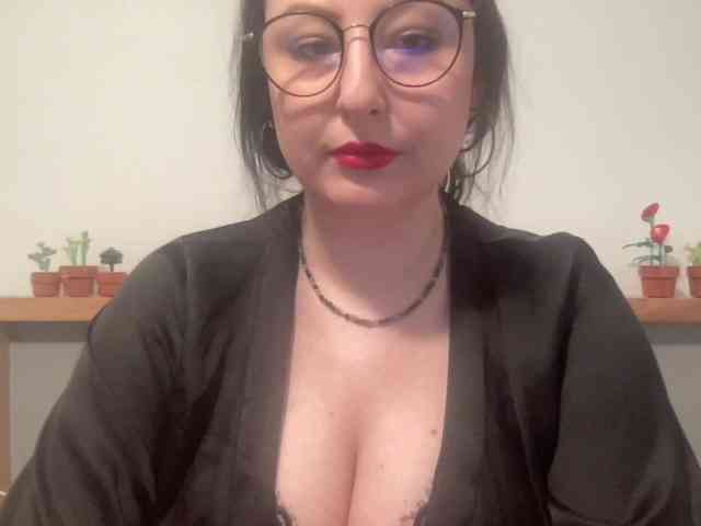 DorothyKiss webcam