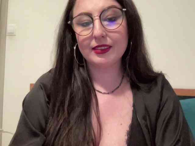 DorothyKiss webcam