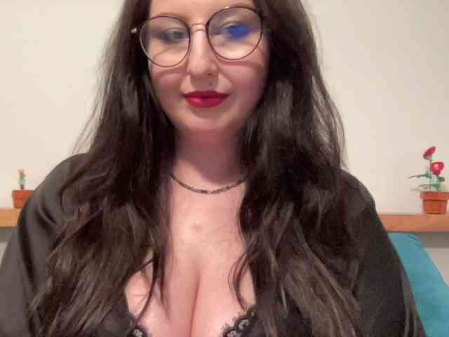 DorothyKiss webcam
