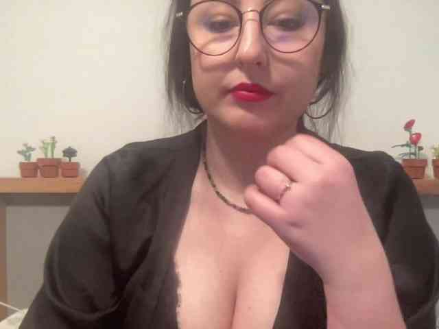 DorothyKiss webcam