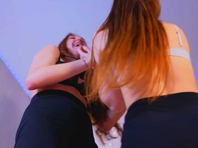 SilenTills – webcam model profile photo