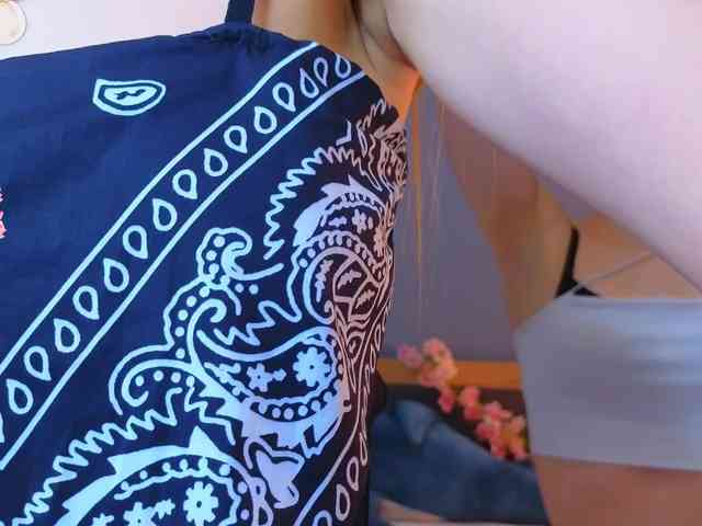 SweetTwins001 webcam