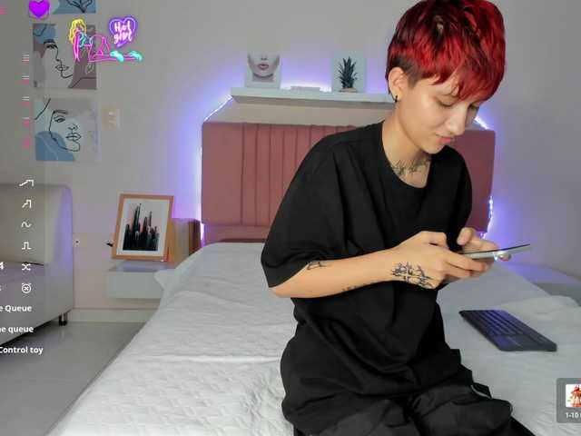 Jessi-Rossee's BongaCams show and profile